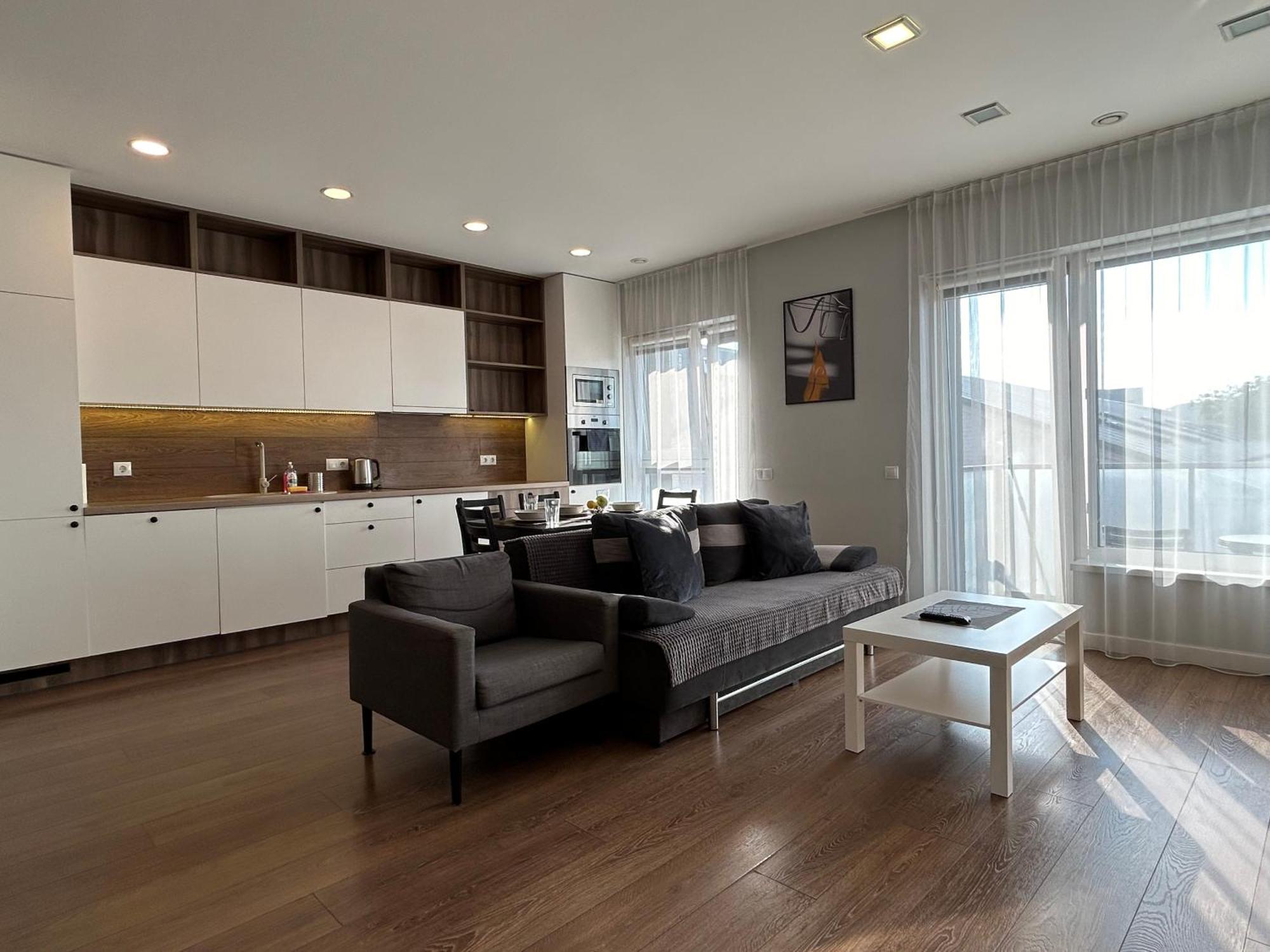 Your Home - Spacious Apartment In City Center, With Balcony & Self Check-In Vilna Exterior foto